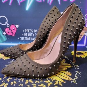 Steve Madden Olive Studded Heels